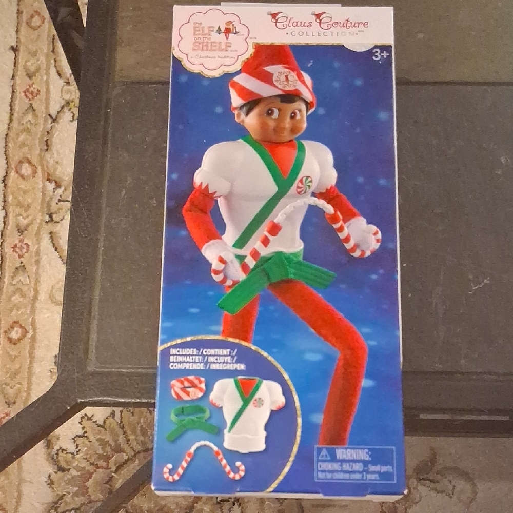 ELF ON THE SHELF KARATE KICKS SET